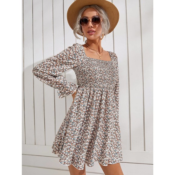 Boho Floral Shirred Bodice Square Neck long sleeve Dress - Picture 4 of 5